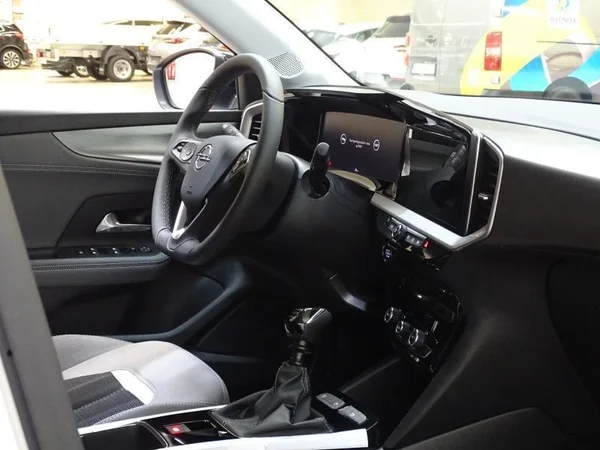Opel Mokka (2023) — foto 17 van 17