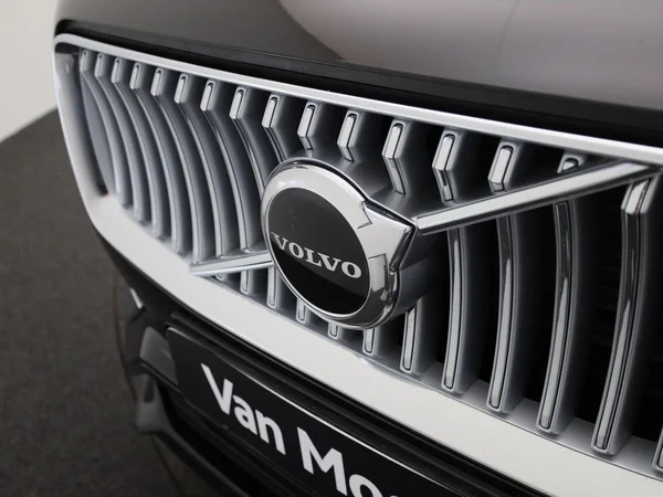 Volvo XC90 (2024) — foto 32 van 42