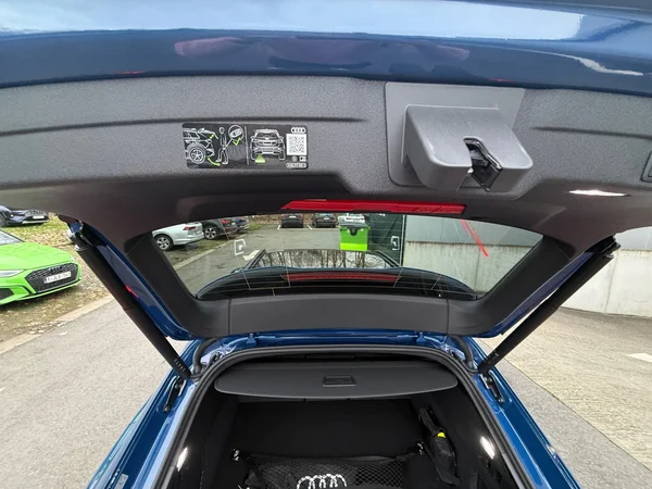 AUDI A5 Avant e-hybrid (PHEV) (2025) — foto 15 van 24