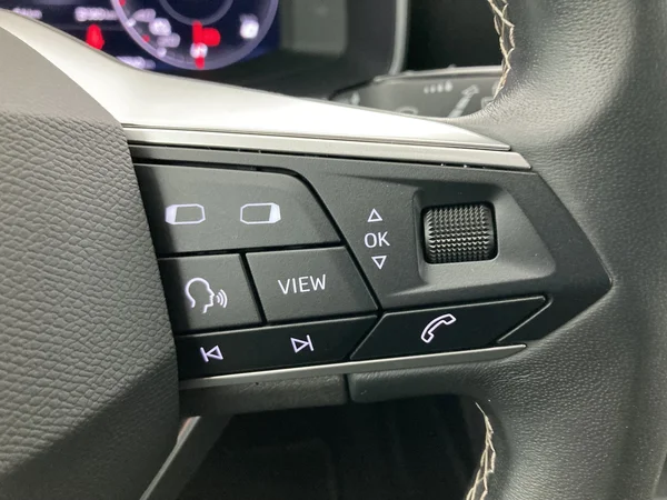 SEAT Leon (2022) — foto 18 van 36