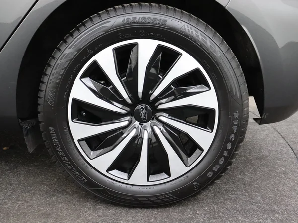 FORD Fiesta (2024) — foto 7 van 27