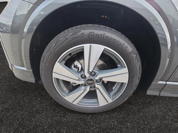 AUDI Q2 (2025) — foto 10 van 24