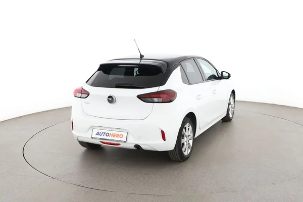 Opel Corsa (2021) — foto 12 van 16