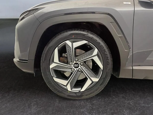 HYUNDAI Tucson (2021) — foto 4 van 32