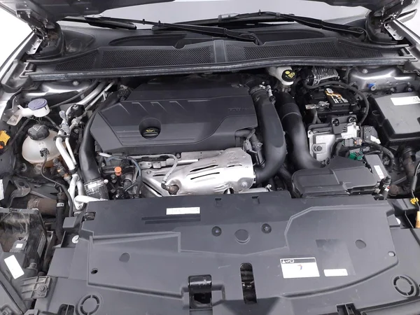 Citroen C5 X PHEV (2023) — foto 7 van 22
