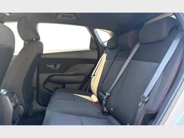 Hyundai KONA (2023) — foto 3 van 29