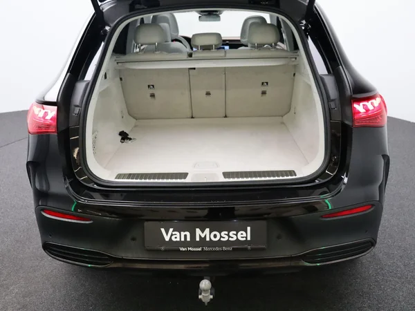 Mercedes-Benz EQE (2024) — foto 25 van 35