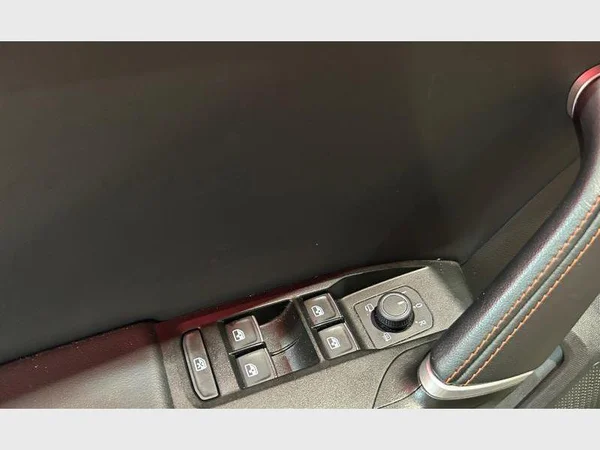 Seat Leon (2023) — foto 19 van 29