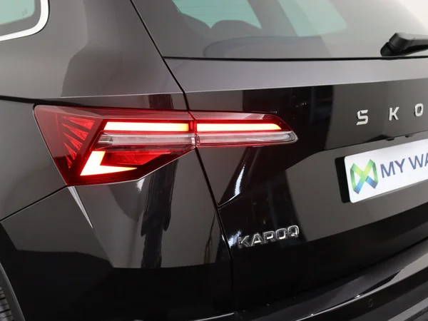 SKODA Karoq (2025) — foto 7 van 18