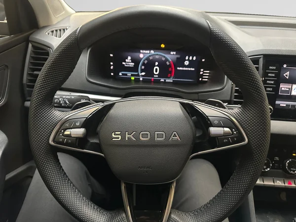 SKODA Karoq (2025) — foto 10 van 23
