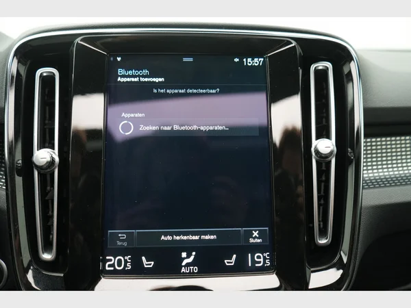 VOLVO XC40 (2021) — foto 6 van 32