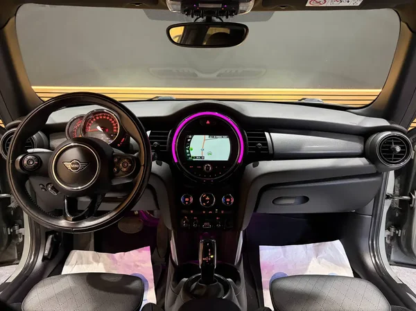 Mini Cooper (2019) — foto 22 van 22