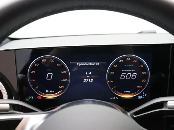 Mercedes-Benz CLA (2026) — foto 2 van 23