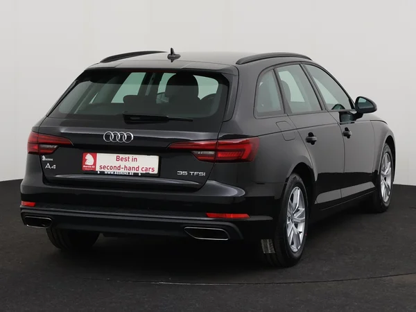 AUDI A4 (2019) — foto 23 van 29