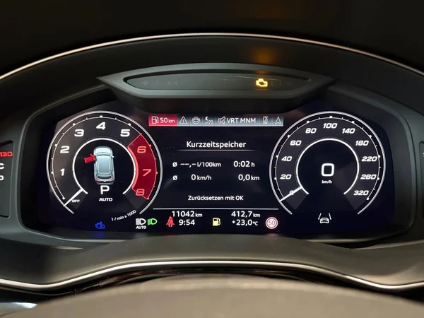 AUDI RS Q8 SUV (2025) — foto 20 van 21