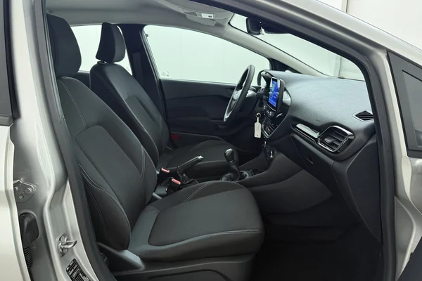 Ford Fiesta (2023) — foto 14 van 16