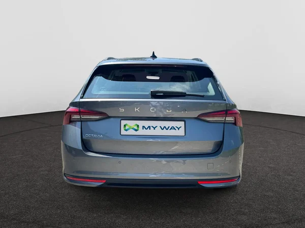 SKODA Octavia Combi (2025) — foto 18 van 21