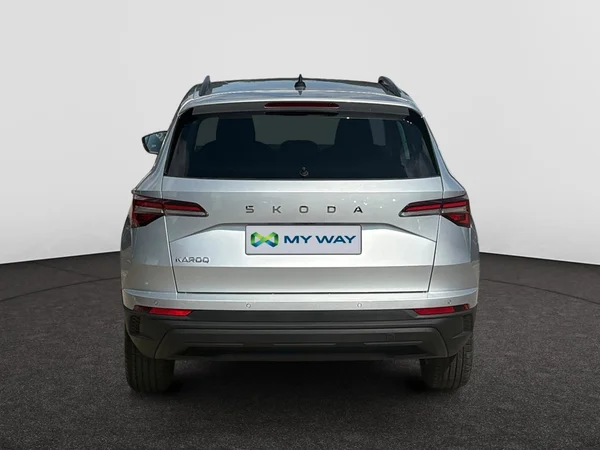 SKODA Karoq (2025) — foto 20 van 24