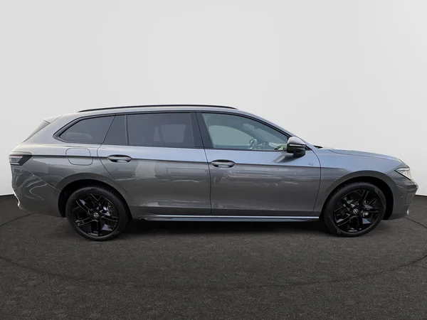 VOLKSWAGEN Passat Variant eHybrid (PHEV) (2026) — foto 8 van 24