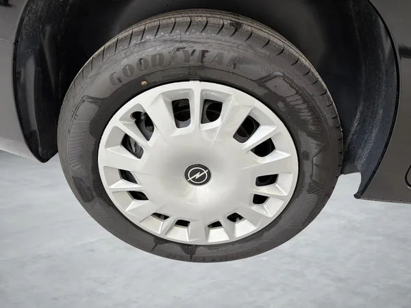 Opel Combo Life (2026) — foto 2 van 19