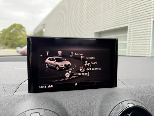 AUDI Q2 (2017) — foto 3 van 19