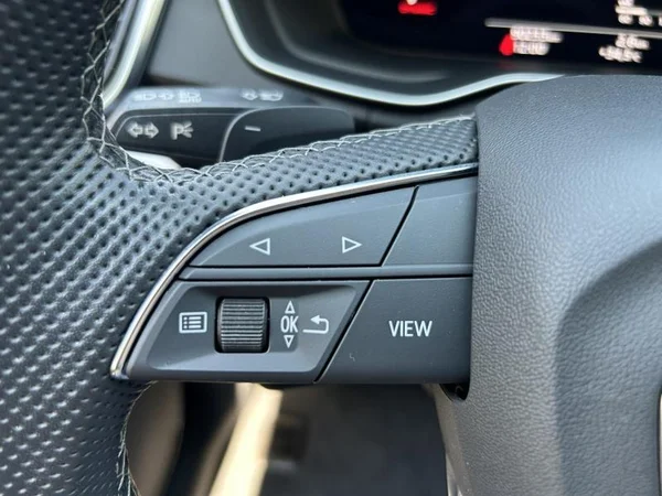 AUDI Q5 Sportback Dsl (2022) — foto 31 van 38