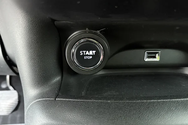Citroen C4 Cactus (2019) — foto 9 van 22