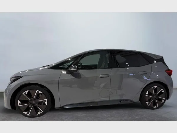 Cupra Born (2025) — foto 24 van 29