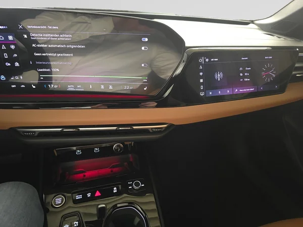 AUDI A5 Avant e-hybrid (PHEV) (2025) — foto 5 van 16