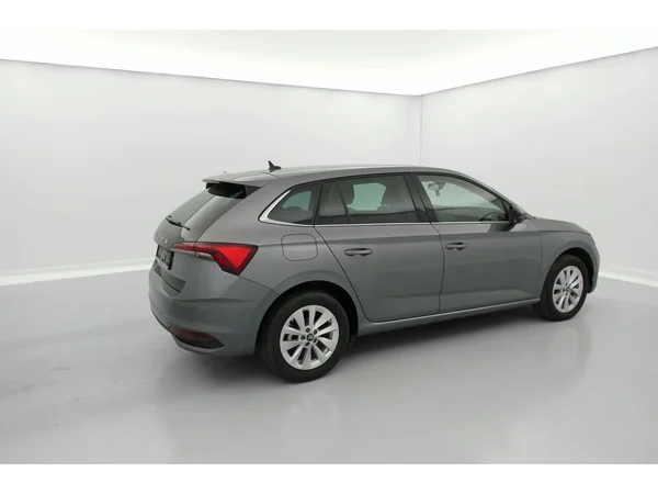 SKODA Scala (2025) — foto 11 van 23