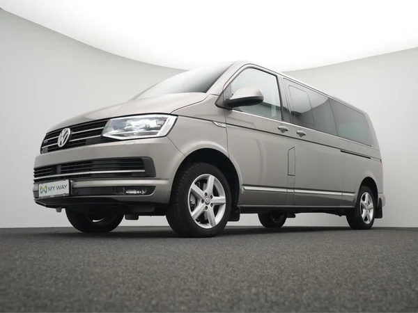 VOLKSWAGEN Transporter T6 1400 Caravelle Lwb (2017) — foto 19 van 25