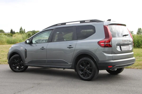 Dacia Jogger (2023) — foto 33 van 34