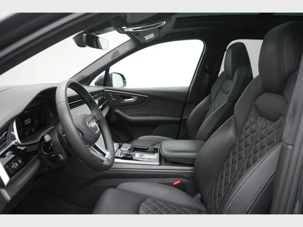 AUDI Q7 (2024) — foto 15 van 40