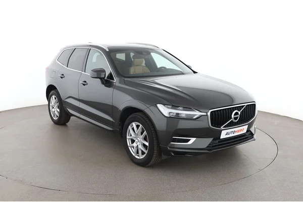 Volvo XC60 (2019) — foto 14 van 16