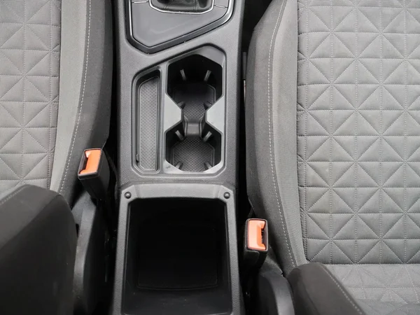 Volkswagen Tiguan (2022) — foto 15 van 25