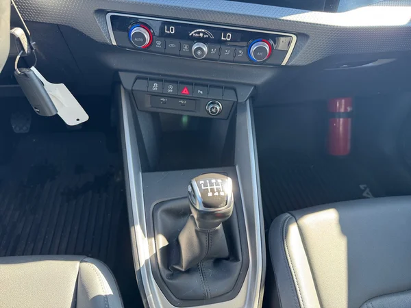 AUDI A1 allstreet (2023) — foto 15 van 24