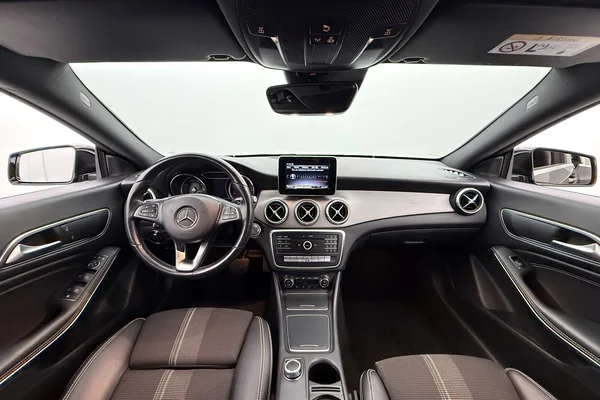 Mercedes-Benz CLA SW (X117) (2018) — foto 9 van 47