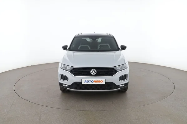 Volkswagen T-Roc (2018) — foto 15 van 16