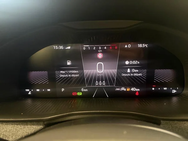 SKODA Scala (2026) — foto 6 van 20