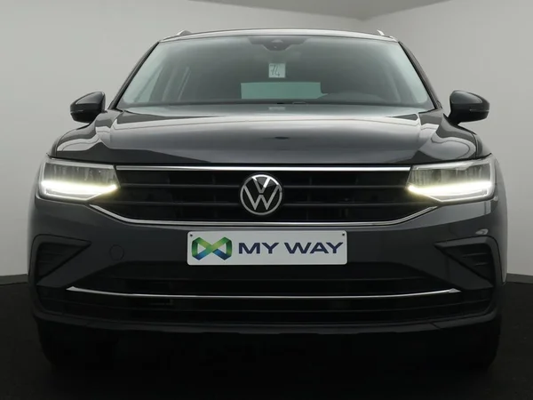 VOLKSWAGEN Tiguan Dsl (2022) — foto 3 van 29