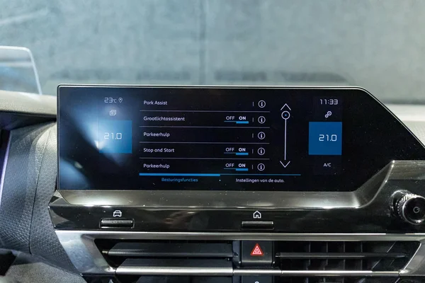 Citroën C4 (2022) — foto 19 van 35