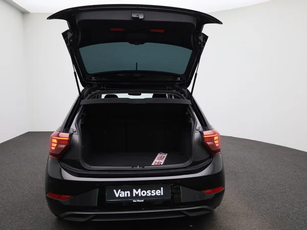 Volkswagen Polo (2024) — foto 3 van 38