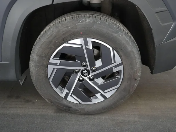 Hyundai Tucson (2024) — foto 6 van 22