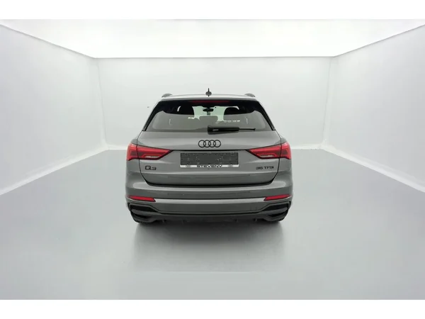 AUDI Q3 (2022) — foto 10 van 36