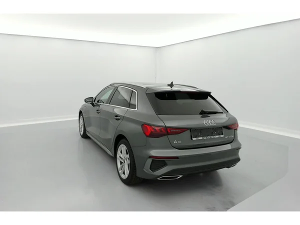 AUDI A3 Sportback PHEV (2022) — foto 34 van 37