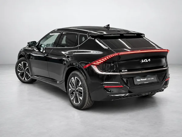 Kia EV6 (2023) — foto 23 van 26