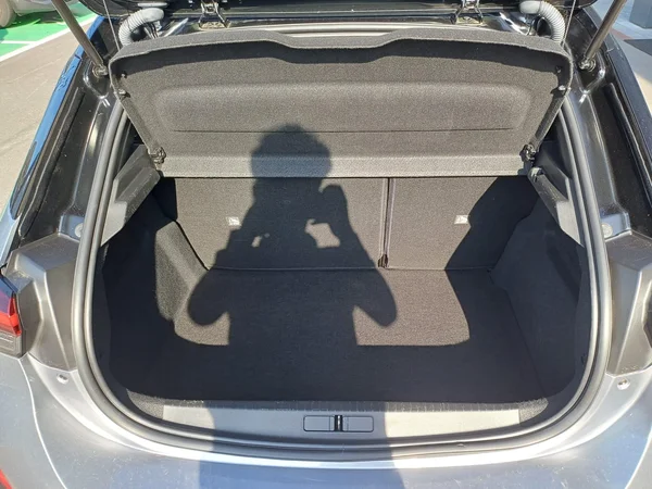 Opel Corsa (2023) — foto 2 van 18