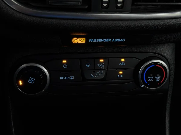 FORD Fiesta (2019) — foto 17 van 26