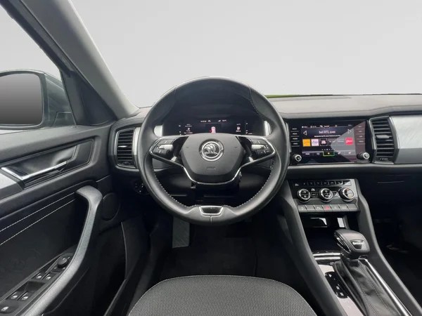 SKODA Kodiaq Dsl (2022) — foto 16 van 18