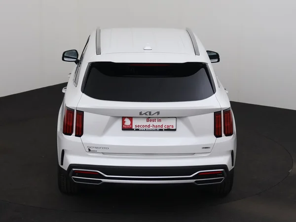 KIA Sorento (2024) — foto 28 van 31